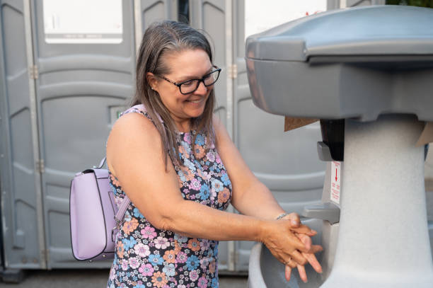 Porta potty rental for festivals in London, CA